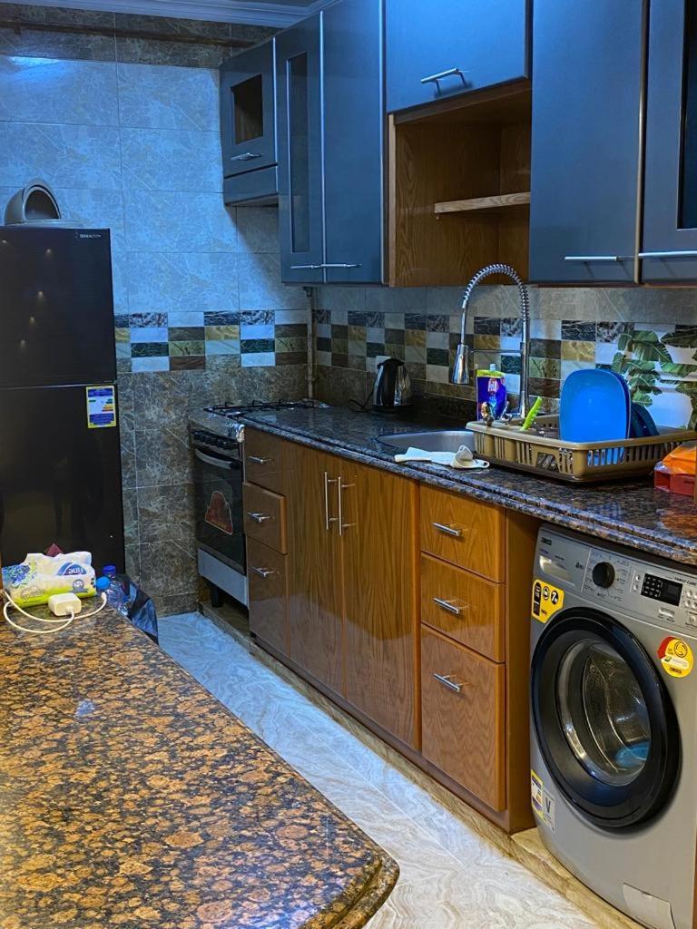 Apartment Square - Brand New Luxury With Stunning Sea View *