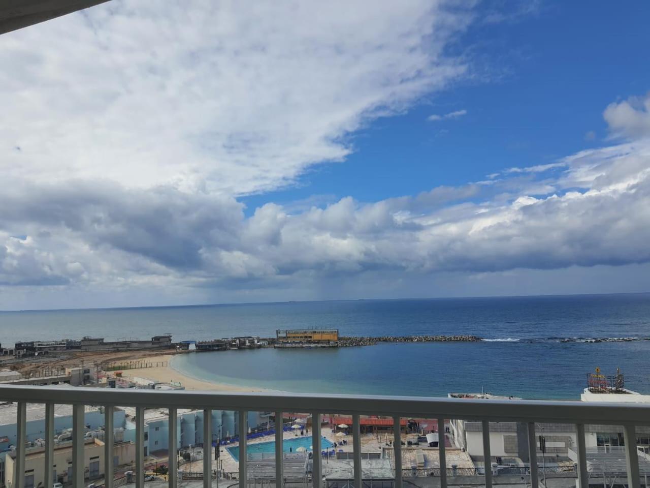 Apartmán Square - Brand New Luxury With Stunning Sea View Alexandria
