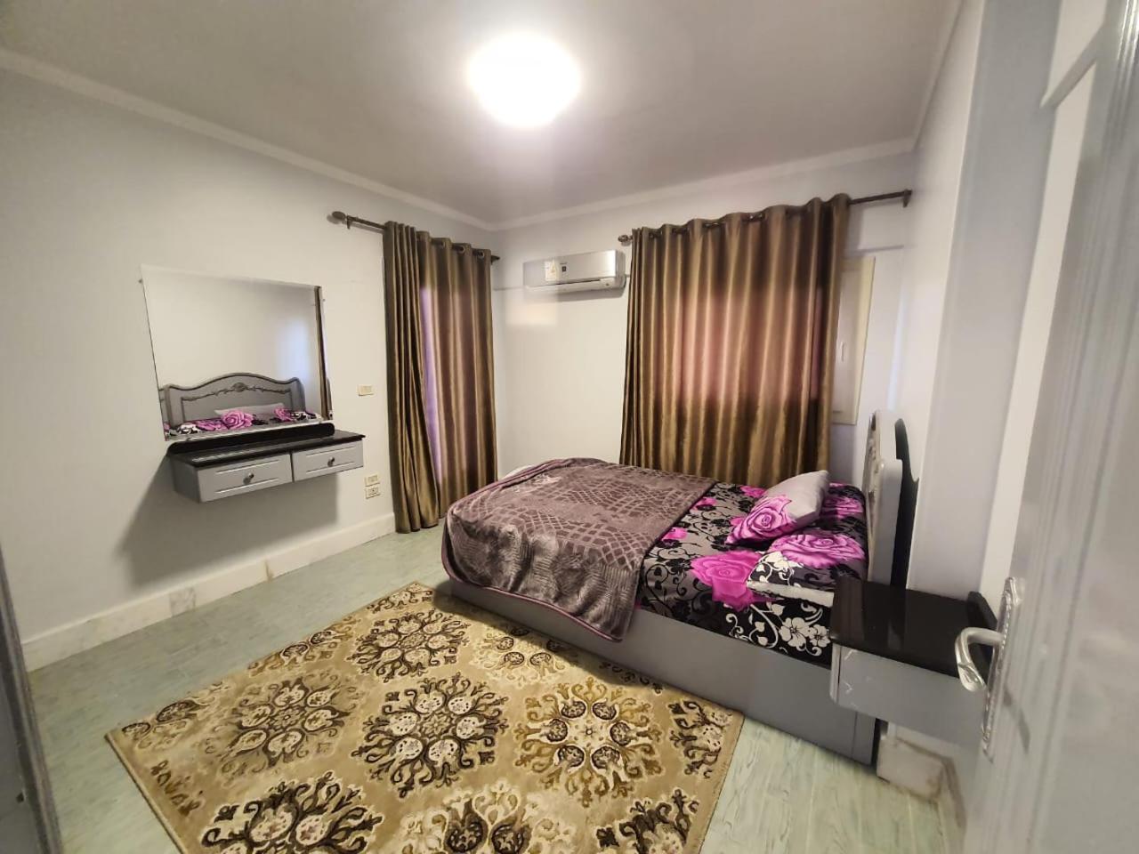 Square - Brand New Luxury With Stunning Sea View Apartmán